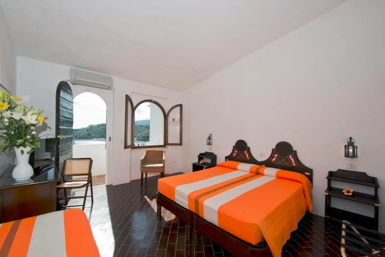 Hotel Cala Di Mola Porto Azzurro Aparthotel