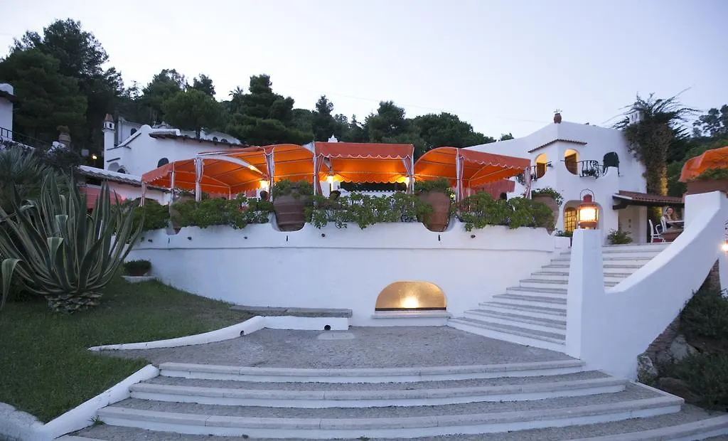 Hotel Cala Di Mola Porto Azzurro 4*,
