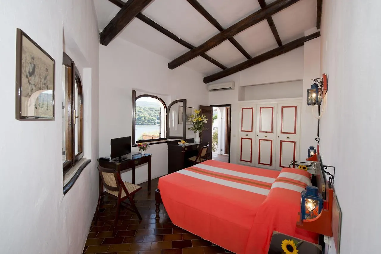 Hotel Cala Di Mola Porto Azzurro Aparthotel