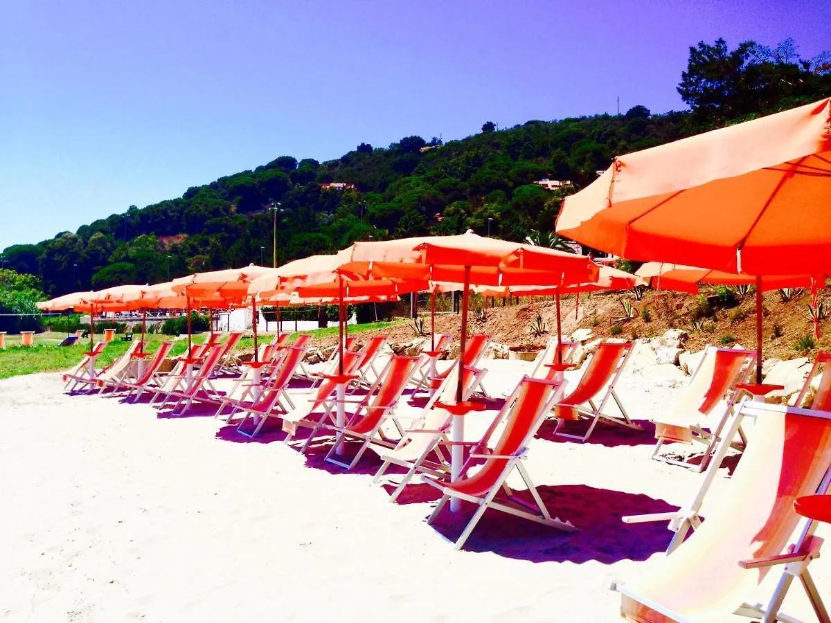 Residence Cala Di Mola Porto Azzurro