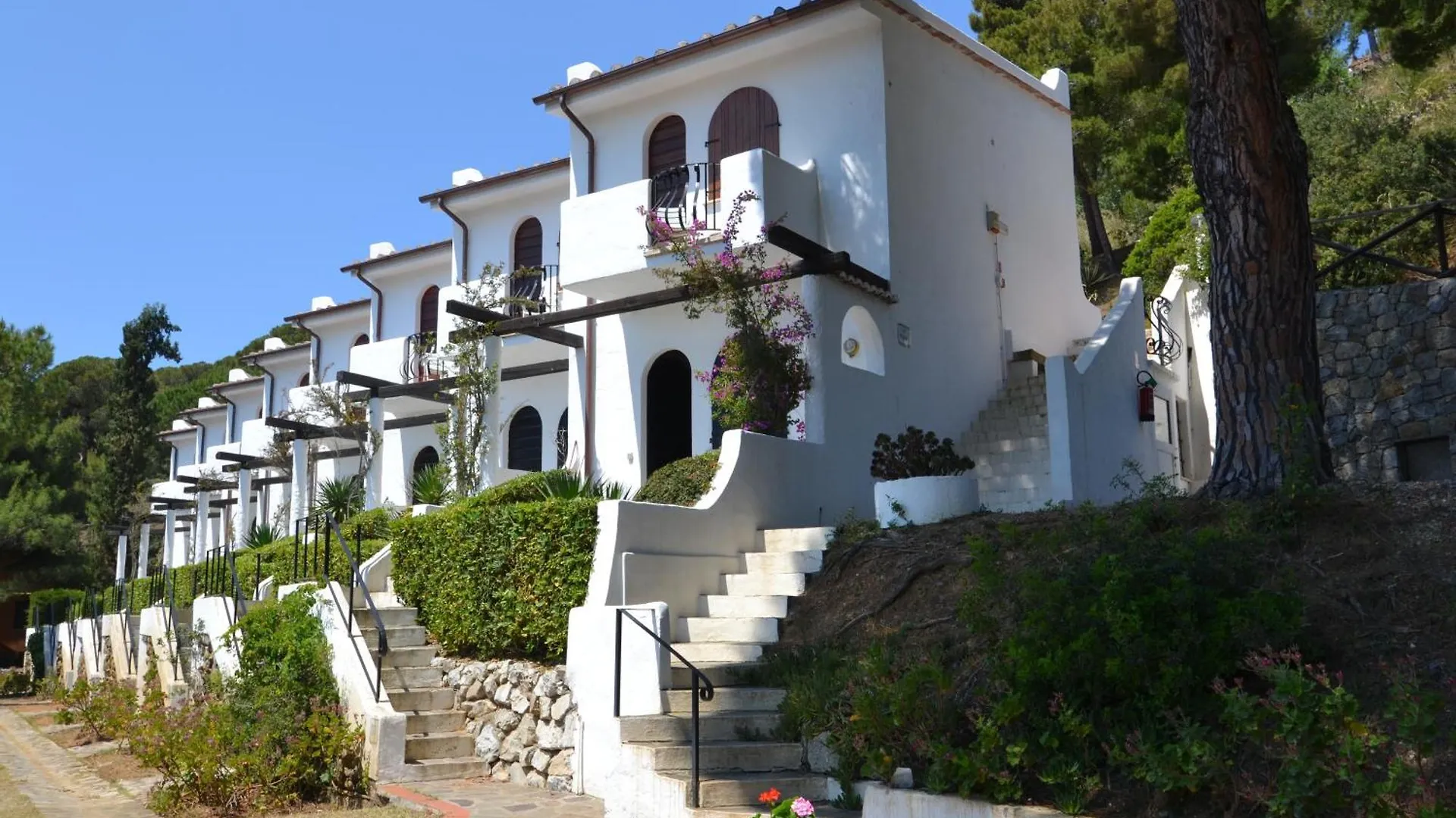 Hotel Cala Di Mola 포르투 아주로